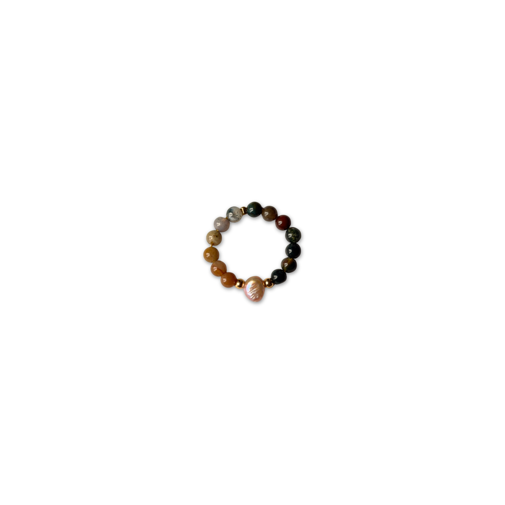 Multicolor agate ring with pink freshwater baroque pearl. Handcrafted, elegant, and unique—Munay Ring by Kusi.
